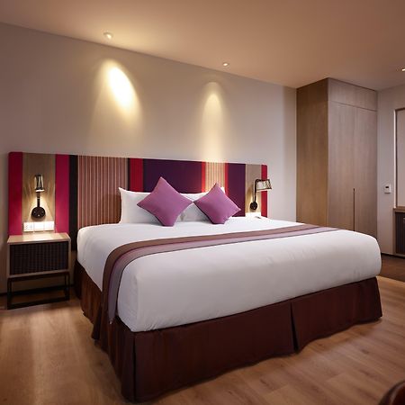 パオス サパ レジャー ホテル エクステリア 写真 A Premier Inn room