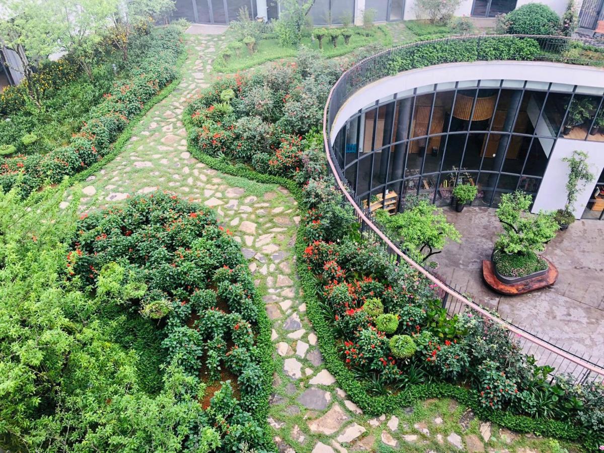 パオス サパ レジャー ホテル エクステリア 写真 The rooftop garden