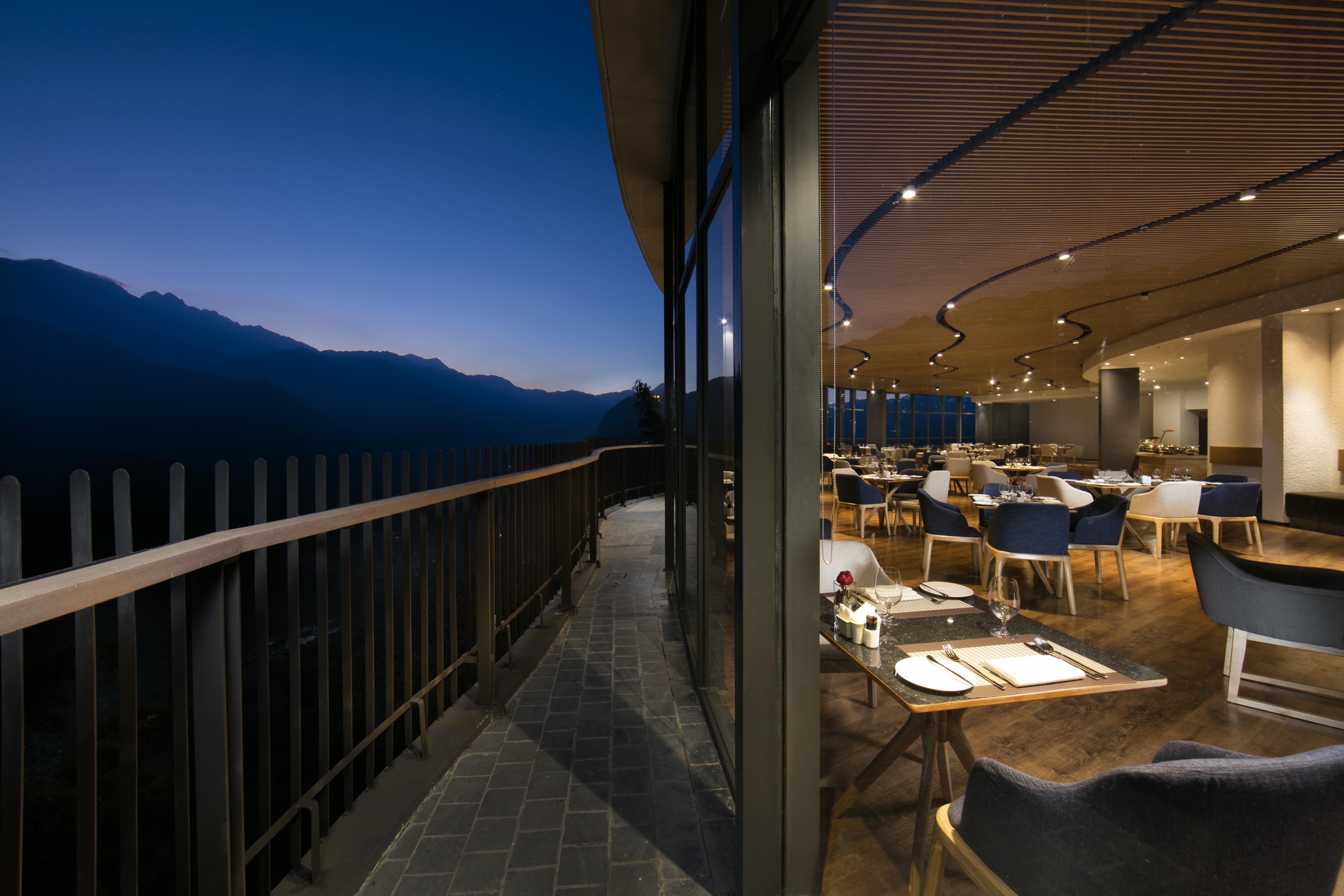 パオス サパ レジャー ホテル エクステリア 写真 Restaurant
